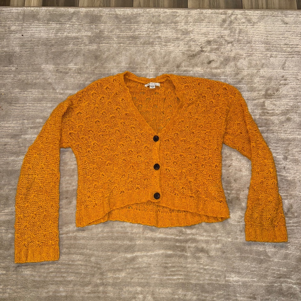 American Eagle Yellow Sweater